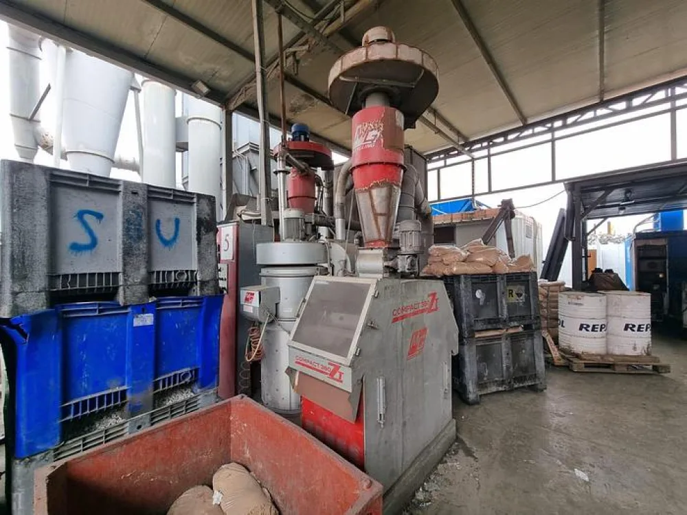2011 MG Recycling Full Cable Granulation Line