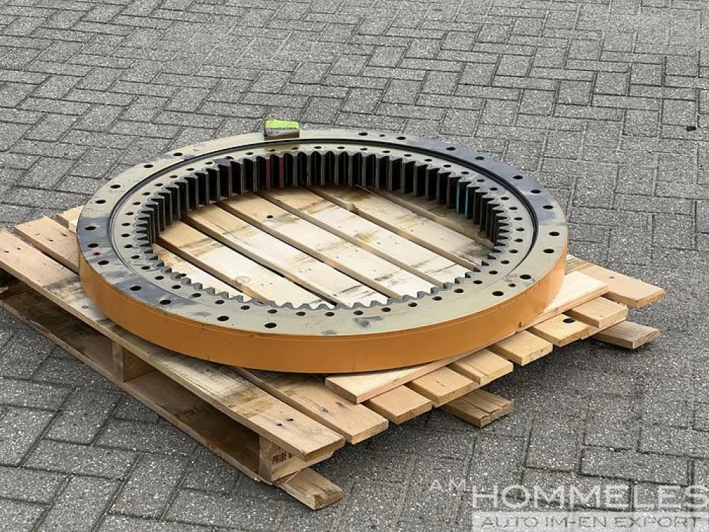 CNH INDUSTRIAL SLEWING RING H2239954