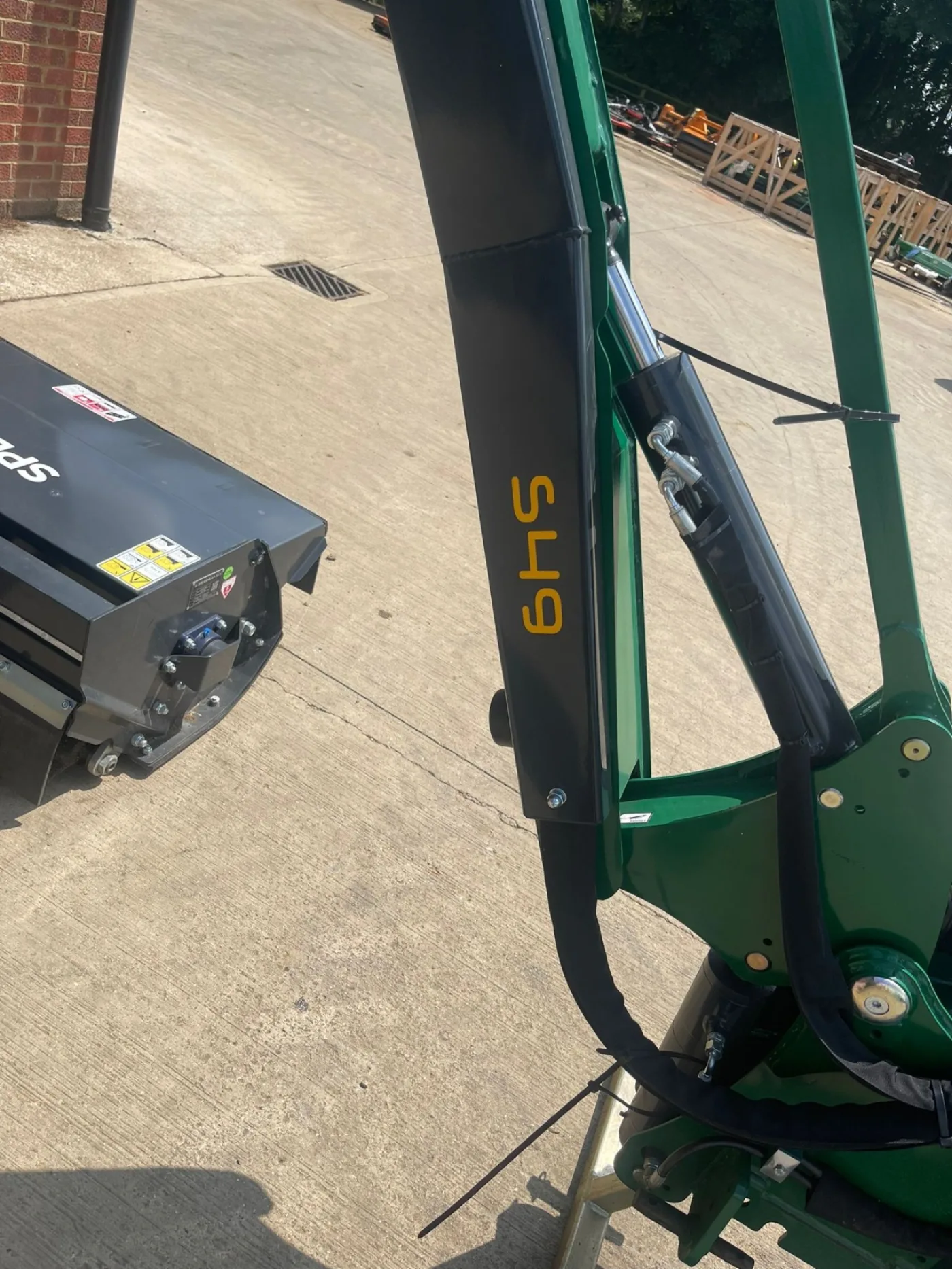 Spearhead Twiga Compact Series S49 - 7