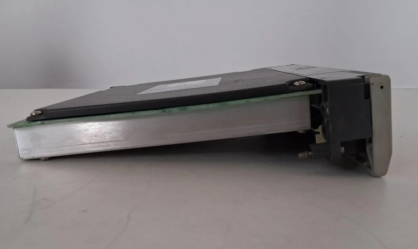 Modicon AS-B872-100 Analog Output Module - 5