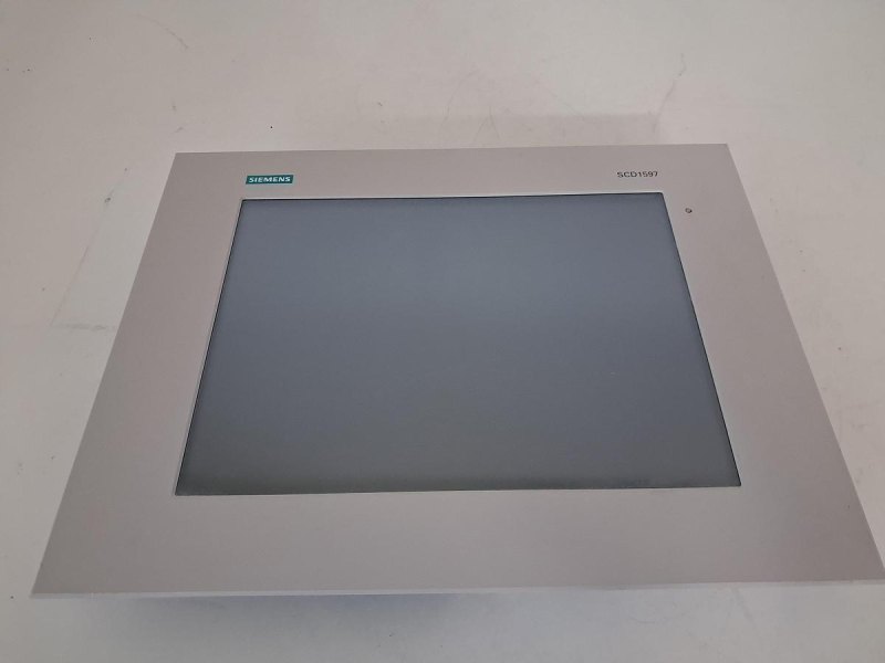 Siemens SCD1597-ET 6AV8100-1BB00-0AA1 Industrial Display Panel