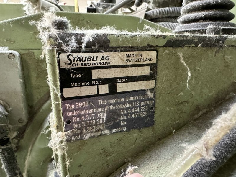 Sulzer - projectile loom type P7100 B 330 N4 SP D1 R
