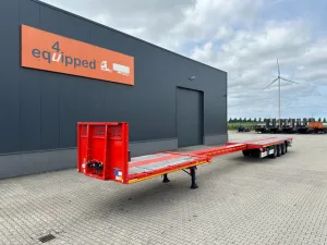new and unused Heavy-Duty flatbed / 690cm extendable / steering axle / discbrakes / NL-trailer / APK: 04-2027