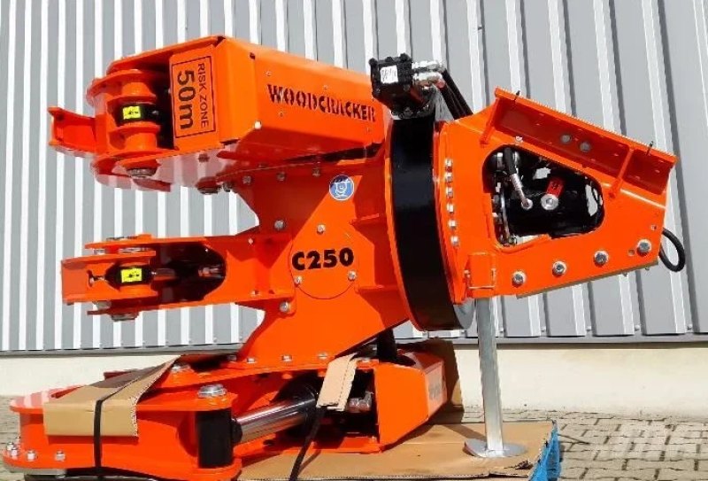 Westtech - Woodcracker C 250