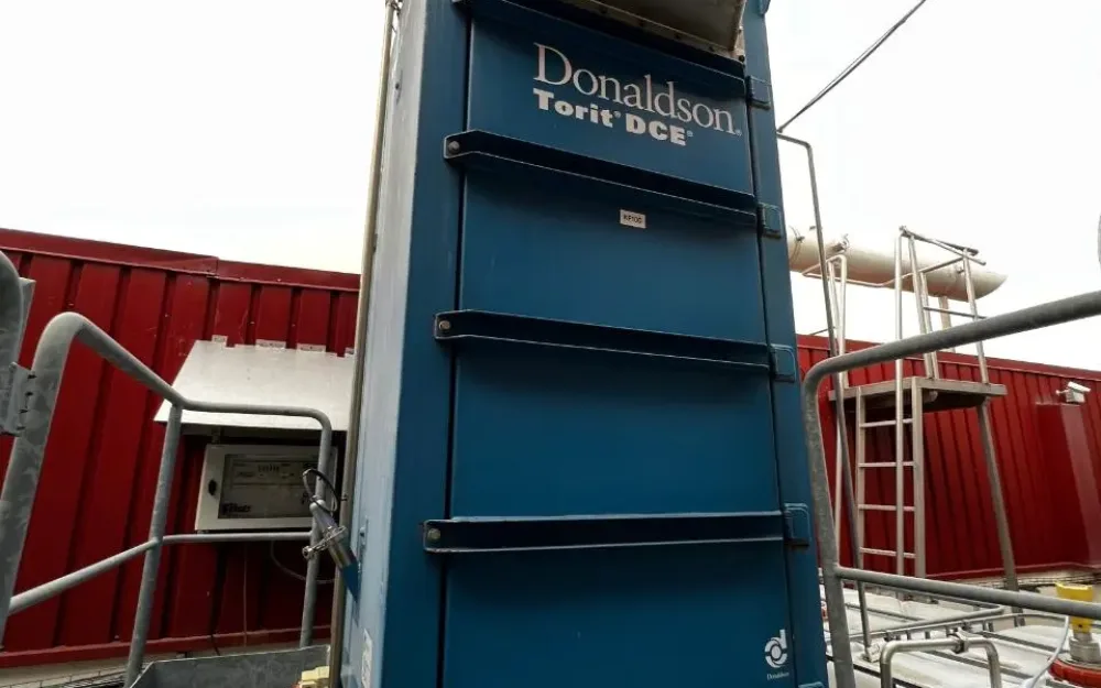 USED DONALDSON DPRO 8-R DUST AND FUME COLLECTOR