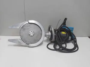 Leg and horn saw