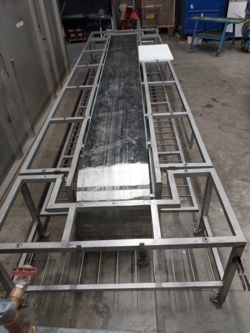 Cutting table - Deboning belt