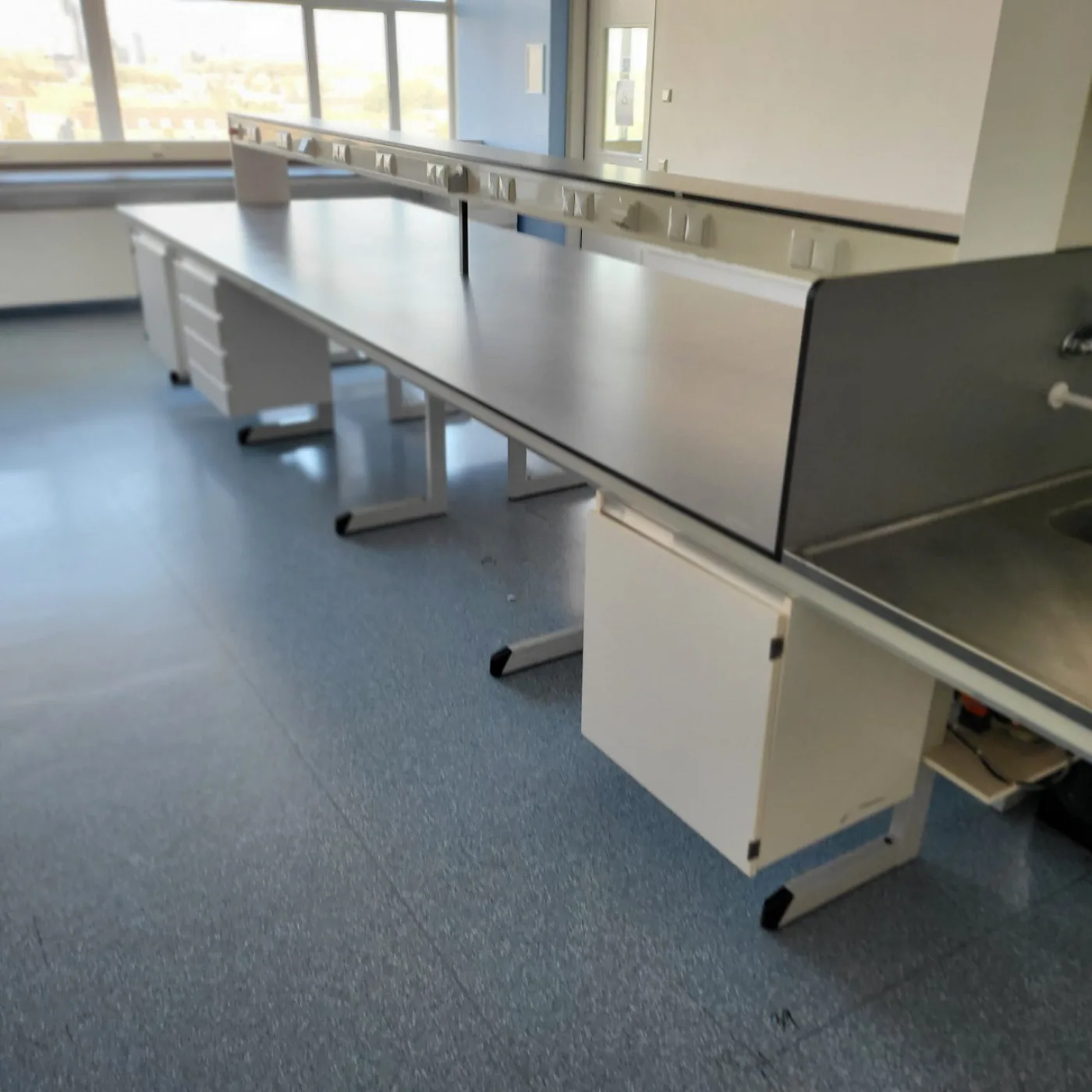 2039 – Used S+B Island Table (545 cm) (Copy) (Copy) (Copy) - 4