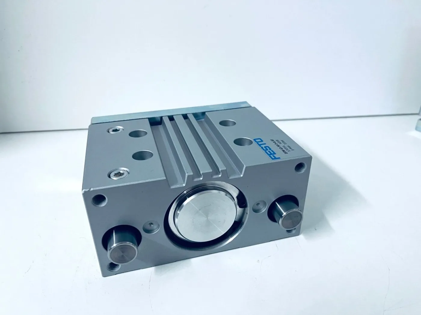 Festo Pneumatikzylinder DFM-63-50-P-A-KF 170954 HD08 - 5