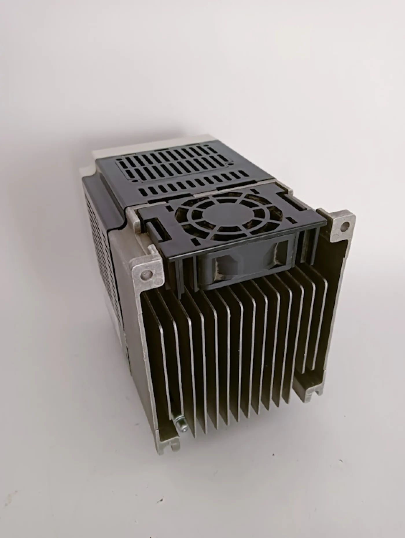 Moeller Frequenzumrichter Nr. DF51-322-2K2 - 3