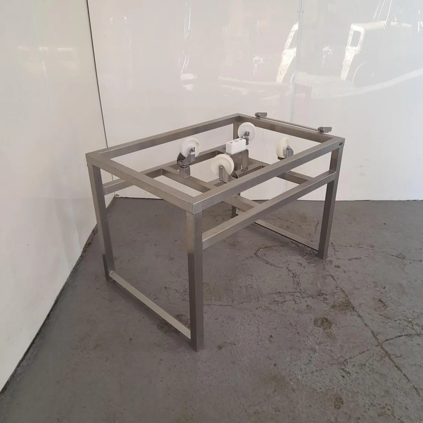 Box Rotation Stand - 2