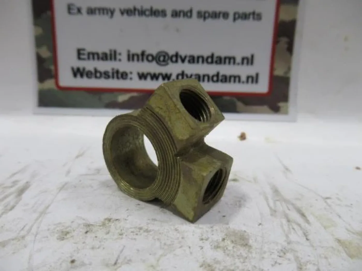 Koppelstuk hoofdremclinder - 2