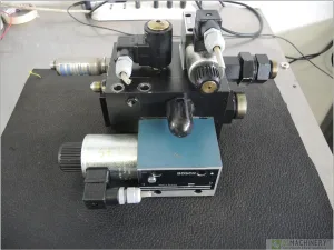 1995 ENGEL AI2200