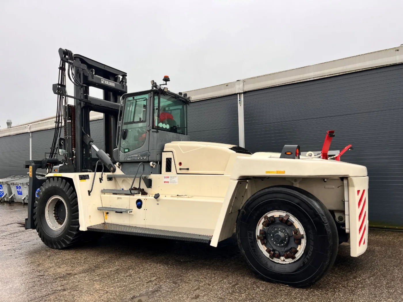 Kalmar DCG330-12LB - 6