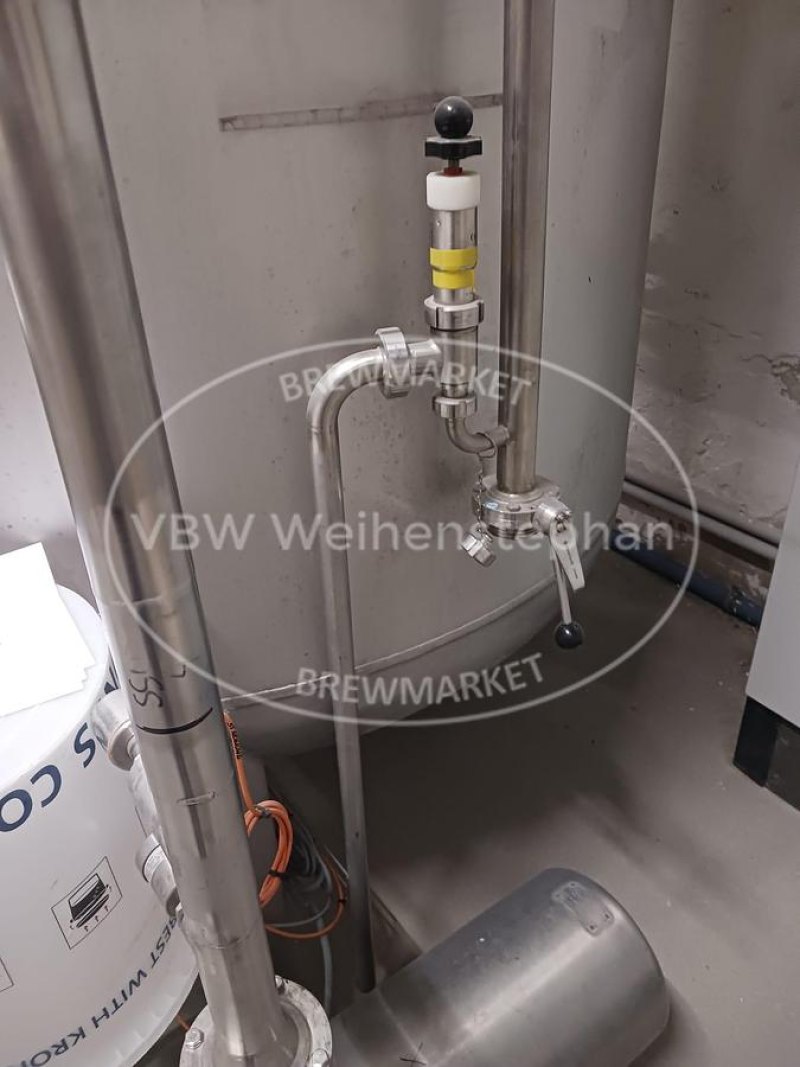 Pressure tank