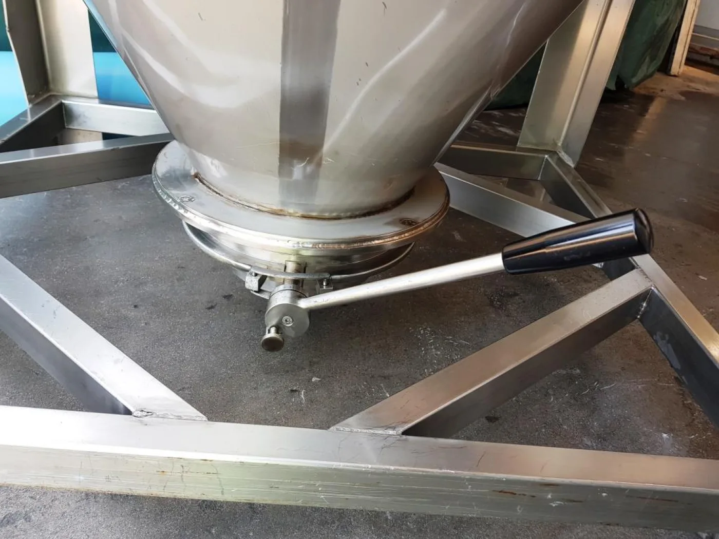 BIN – IBC (Contenitore per merce sfusa) CORA – Mod. 700 LT - 2