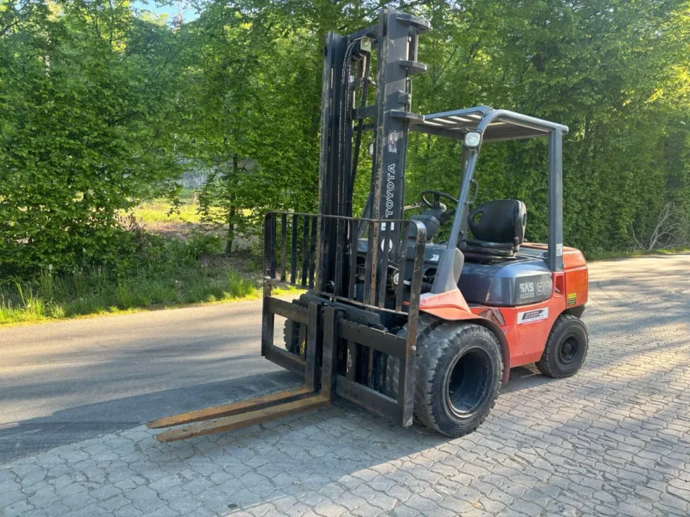 Toyota 62 - 7FDF30 - 3