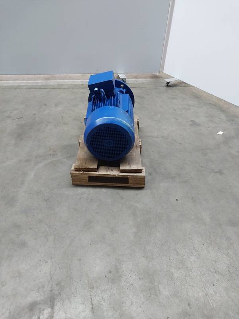 Elektric motor