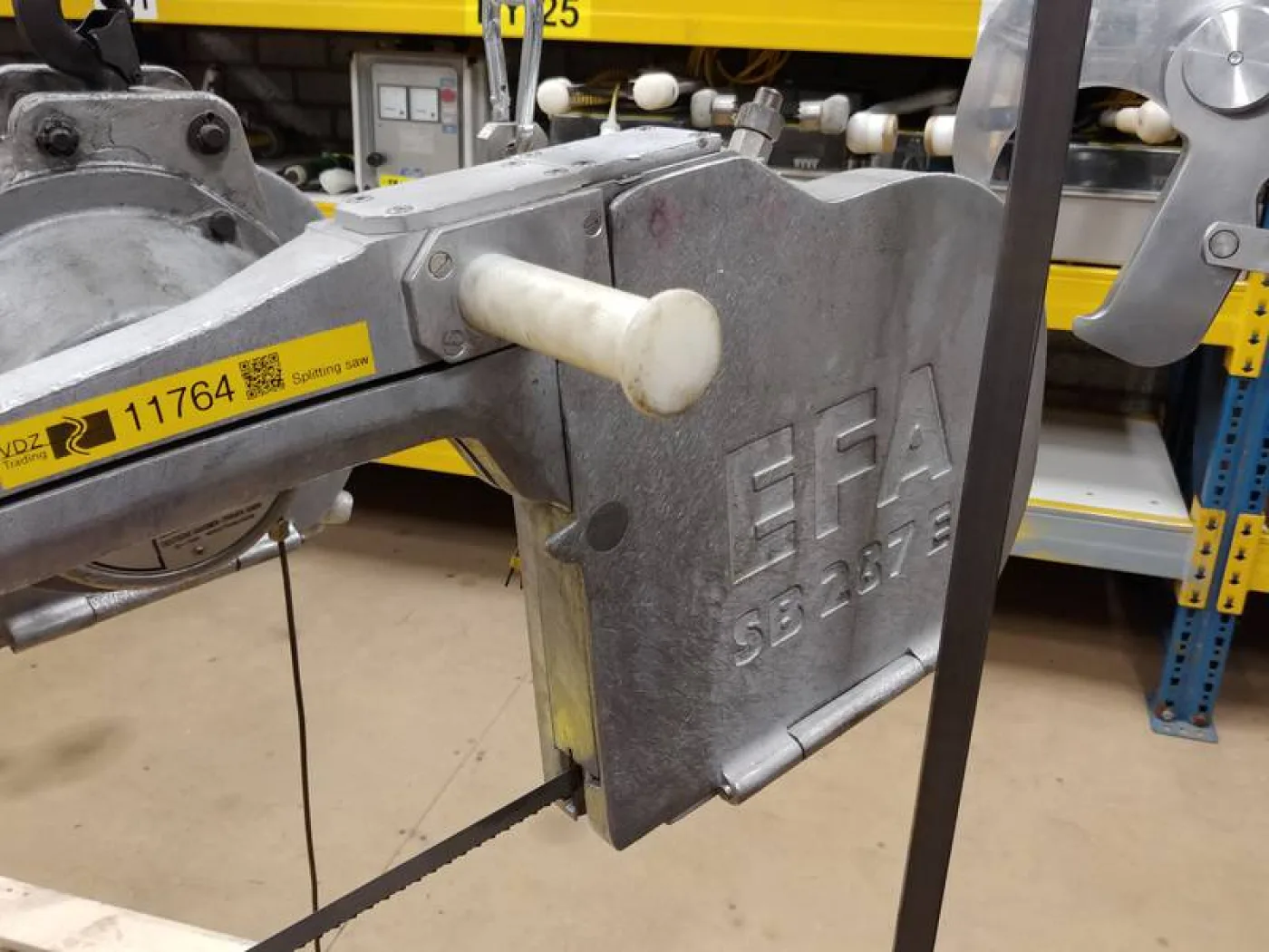 Splitting saw - 2