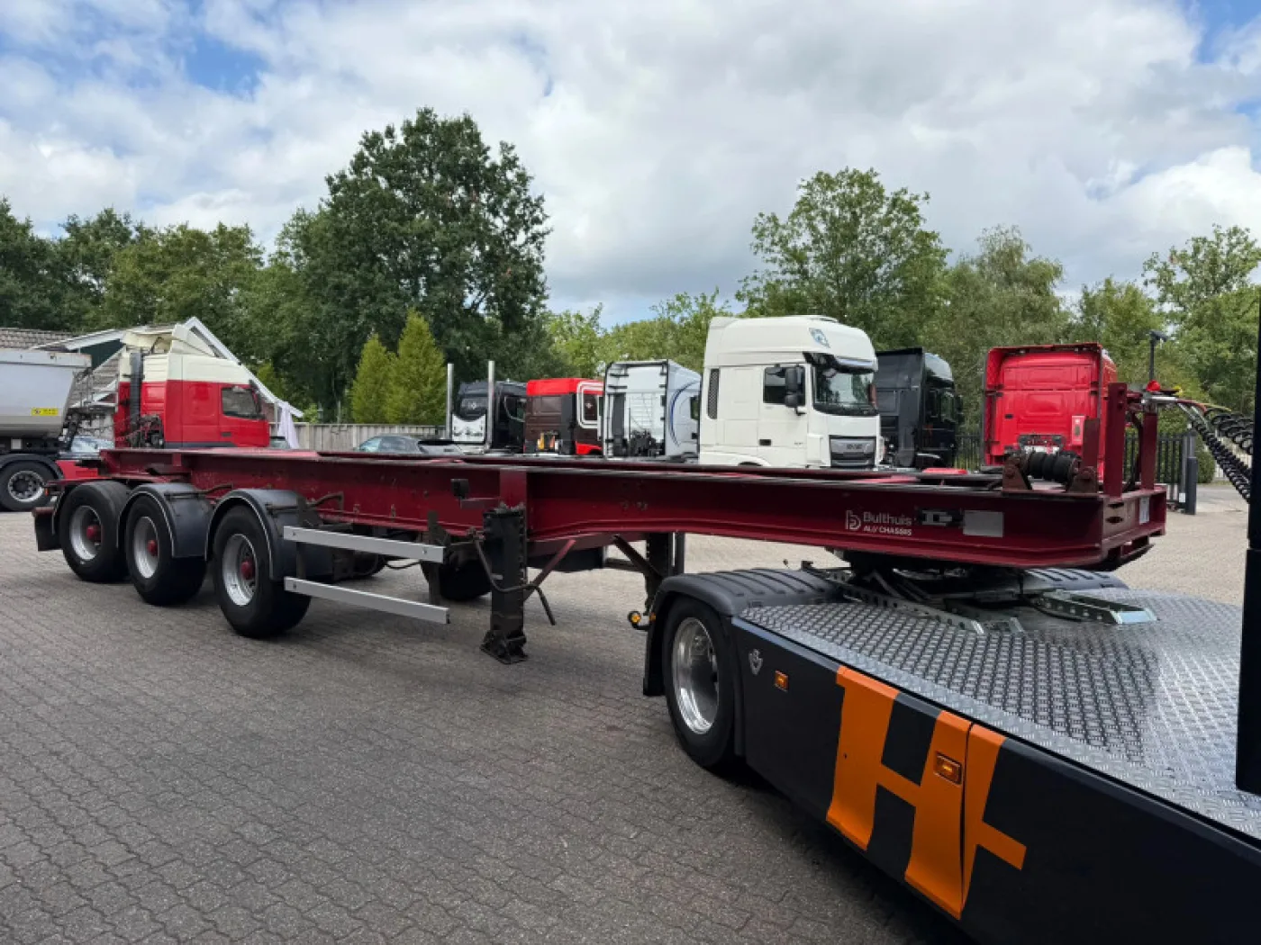Bulthuis TATA 23 Dump Truck Chassis AS-1 Lift Axle AS-3 Steering Axle Self-Lubricating System €3,900 - 5