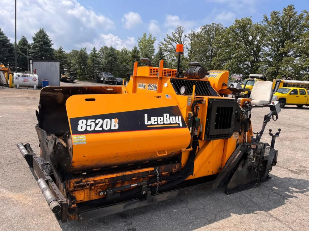 Vogele Super 2000-3i Paver