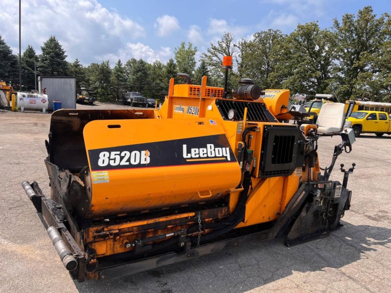 Vogele Super 2000-3i Paver