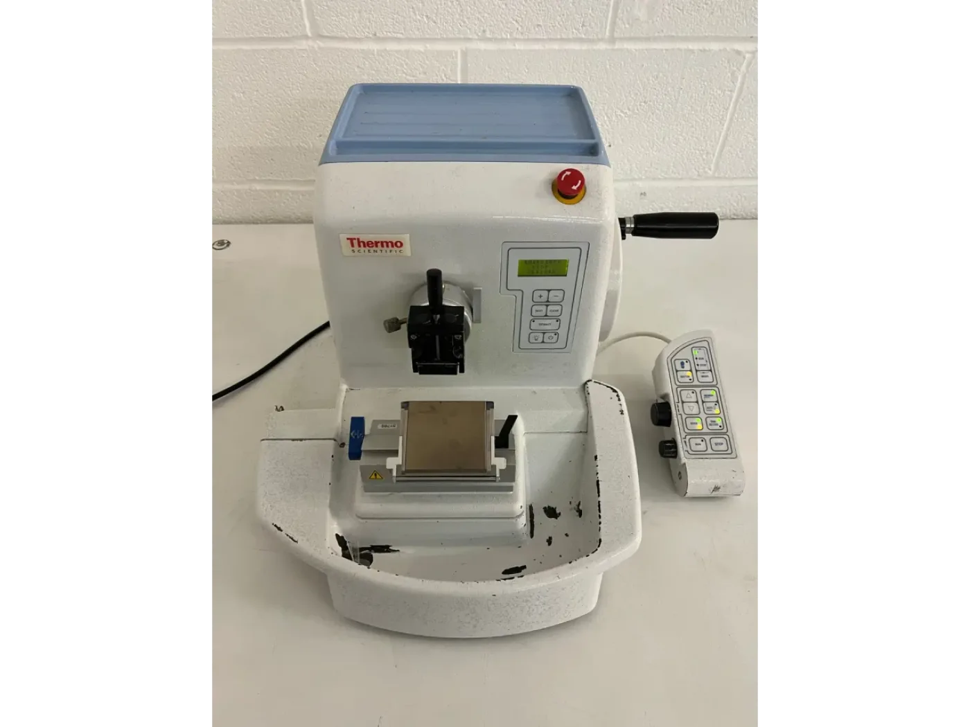Thermo Shandon Finesse ME+ Microtome - 2