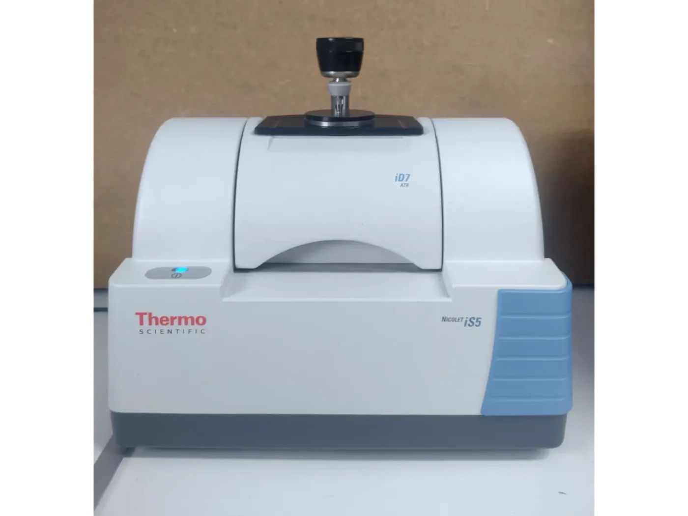 Thermo Nicolet IS5 FTIR with iD7 ATR - 1