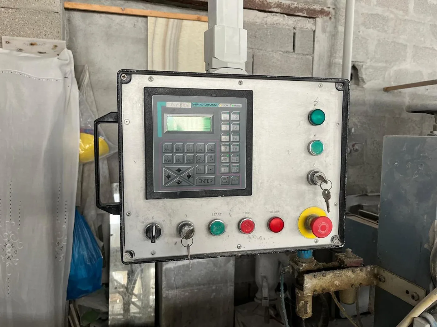2001 Comandulli EDILUX 8 + 4 SX- - 3