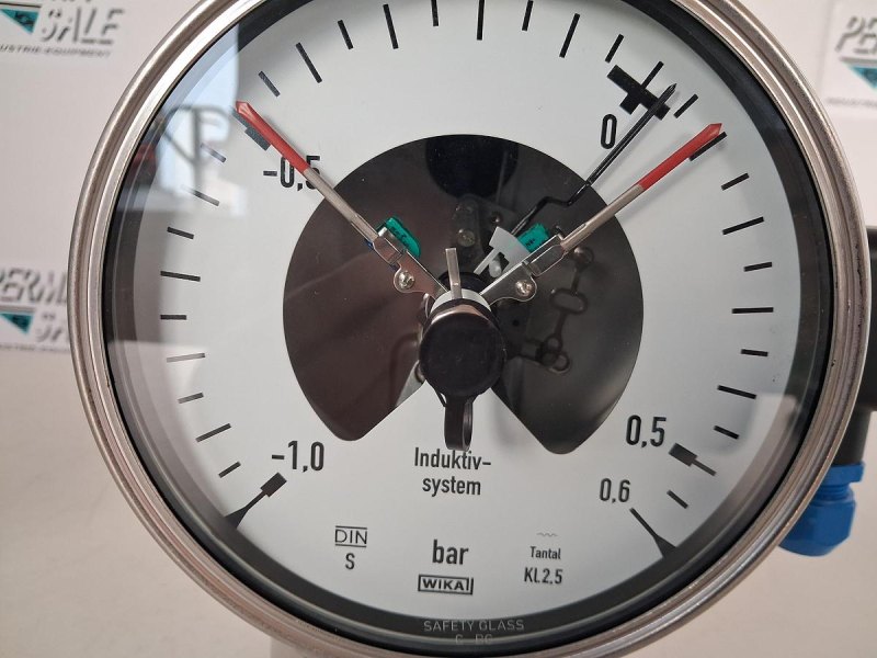 WIKA 452.50.160 Kontaktmanometer