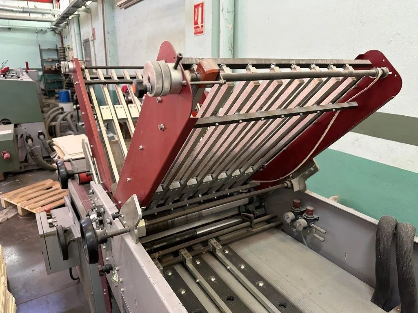 Petratto Cordoba die creasing and perforating machine - 2
