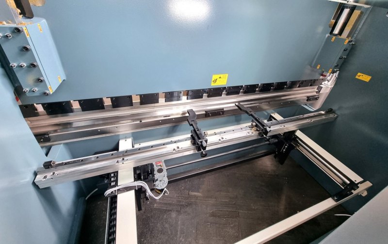 Hydraulische CNC Abkantpresse PBF 30200