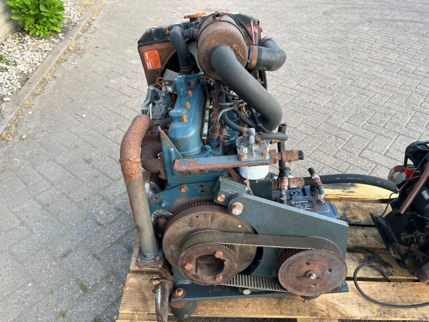 Kubota V1505 - 3