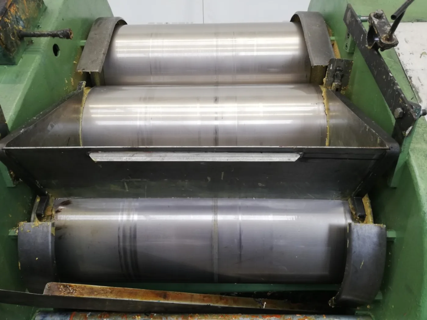 Bühler SDV-900 - Three roll mill - 6
