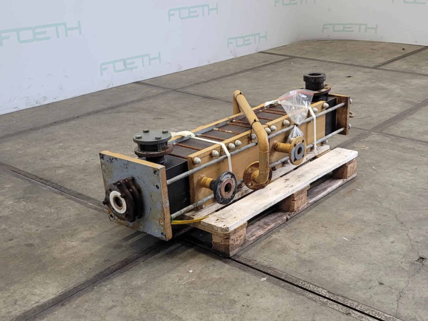 Vicarb Deutschland GmbH "Block Graphite" 2m² - Shell and tube heat exchanger - 2