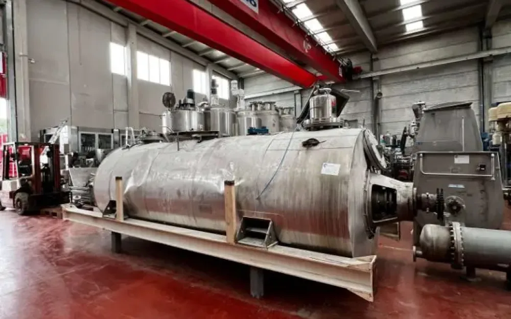 USED FMC OISSEL 6000 LITERS VACUUM BLADE DRYER