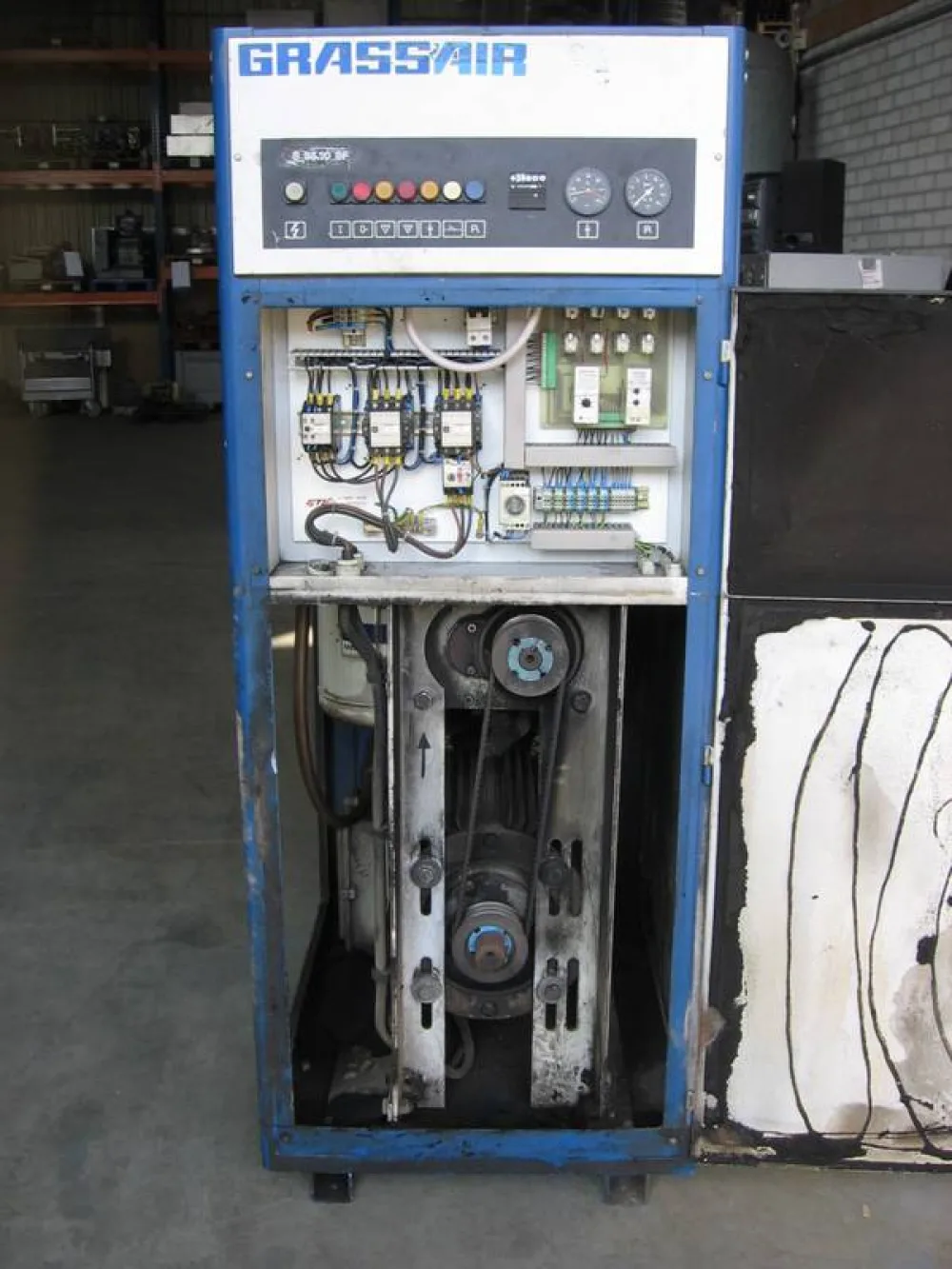Air compressor