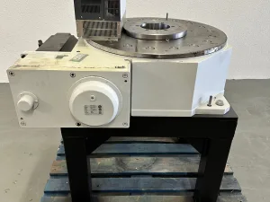 WEISS GmbH CR0700CA Schwerlasttisch mit Servoverstärker B&R 8V1180.00-2