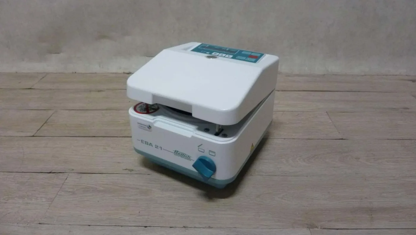 Hettich EBA 21 Centrifuge - 1