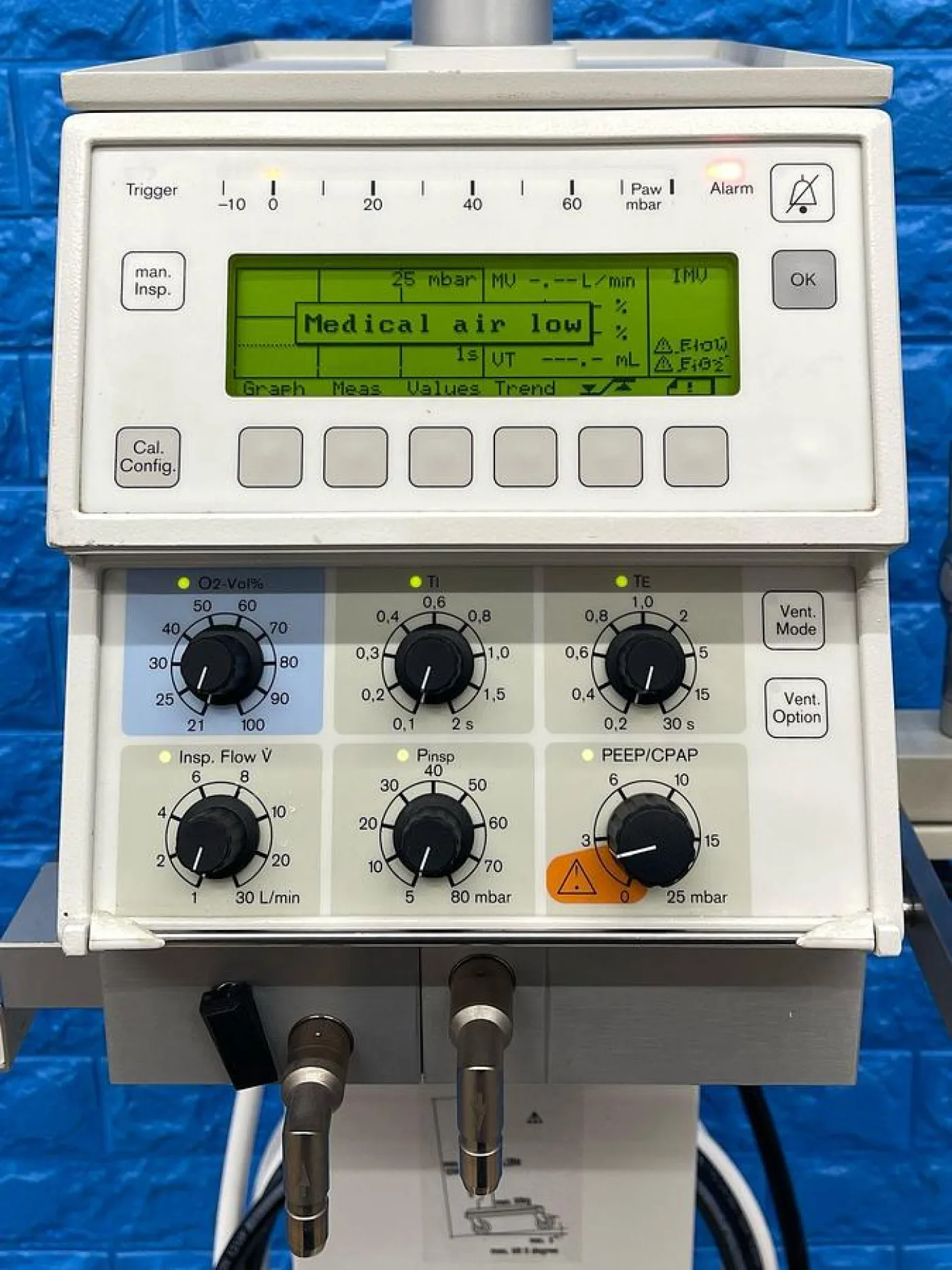 Babylog 8000 plus Neonatal Intensive Care Ventilation YOM: 2009 - 6