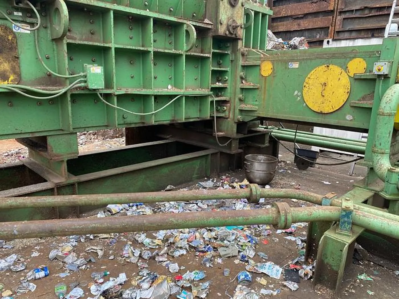 2009 Harris TGS 220 B2 Ferrous Metal Baler - 2
