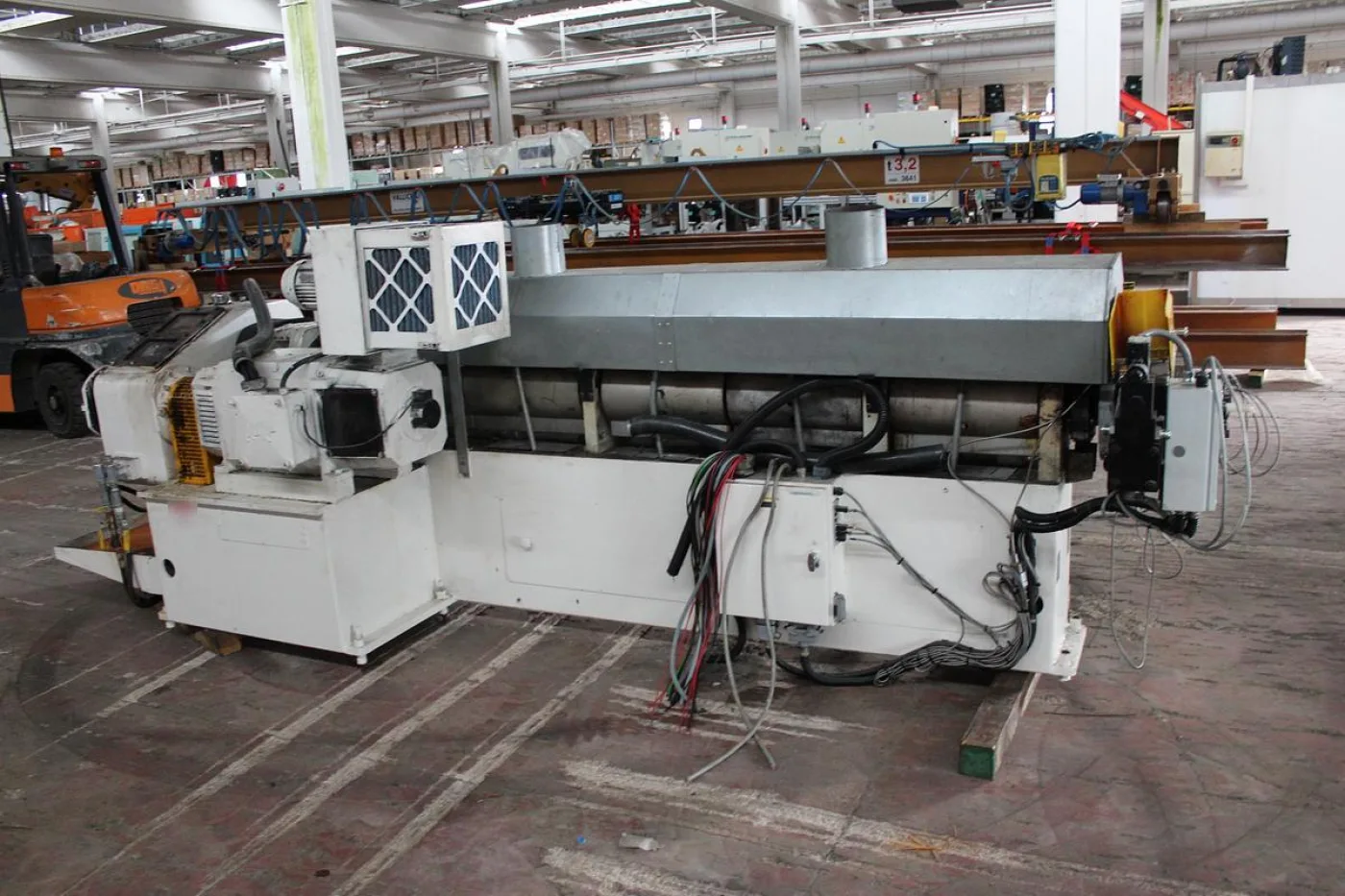 2000 BATTENFELD 90mm; L/D 30; Cambia ES0033 - 6