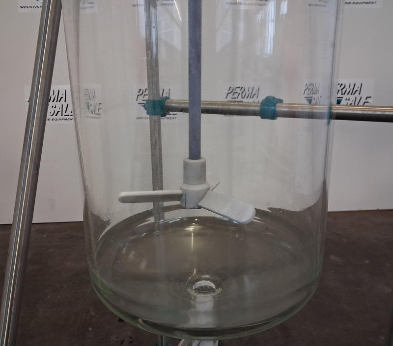 GKB GlasKeller 50 L Glasreaktor – Laborreaktoranlage mit Rührwerk und Stativsystem