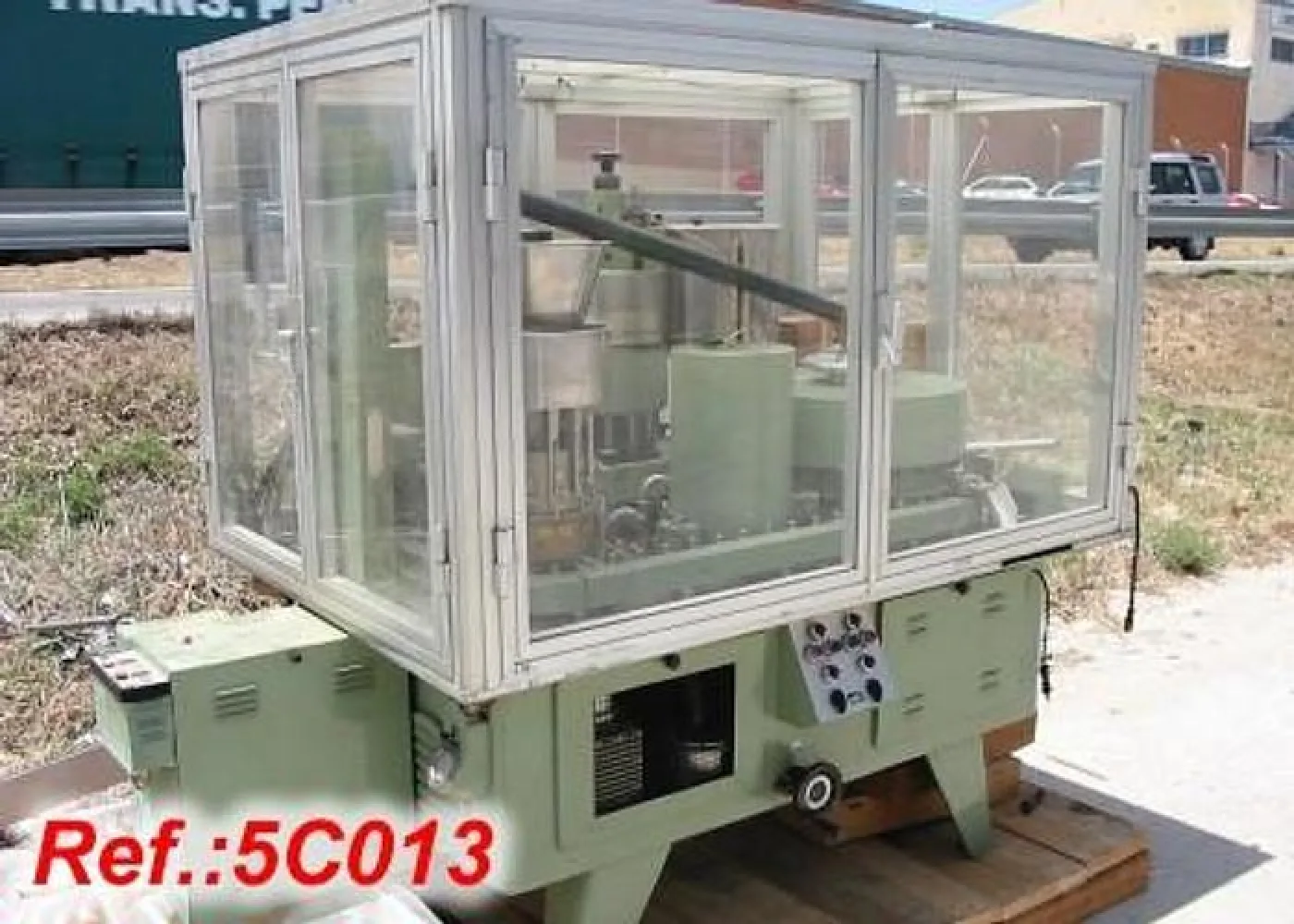 CAPSULADORA MG-2 DE GELATINA DURA CON CARGADOR DE PELLETS - 1