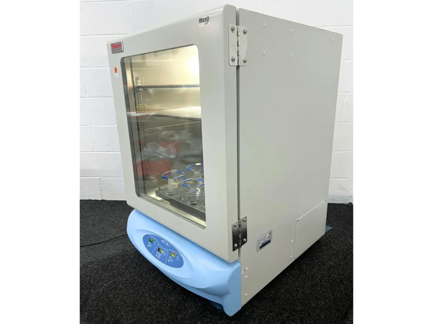 Thermo Max Q 6000 Incubator Shaker - 3
