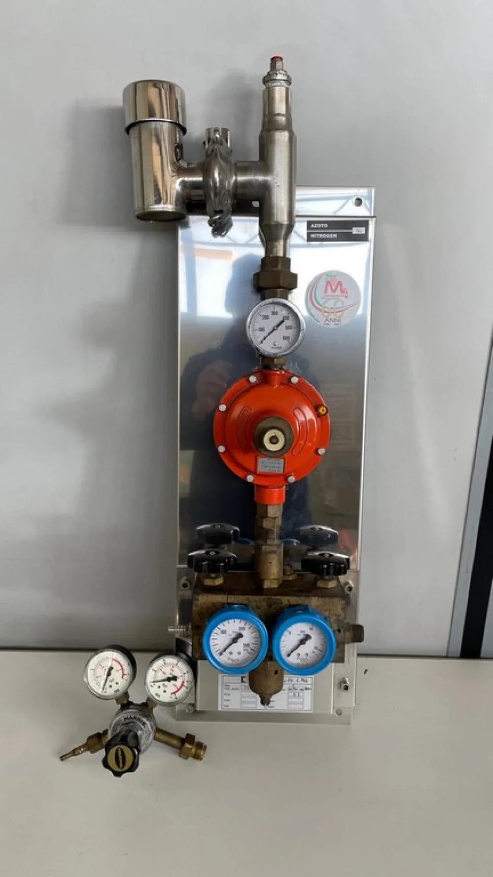 DOUBLE STAGE NITROGEN DISTRIBUTION AND DECOMPRESSION UNIT, SECOND-HAND EQUIPMENT