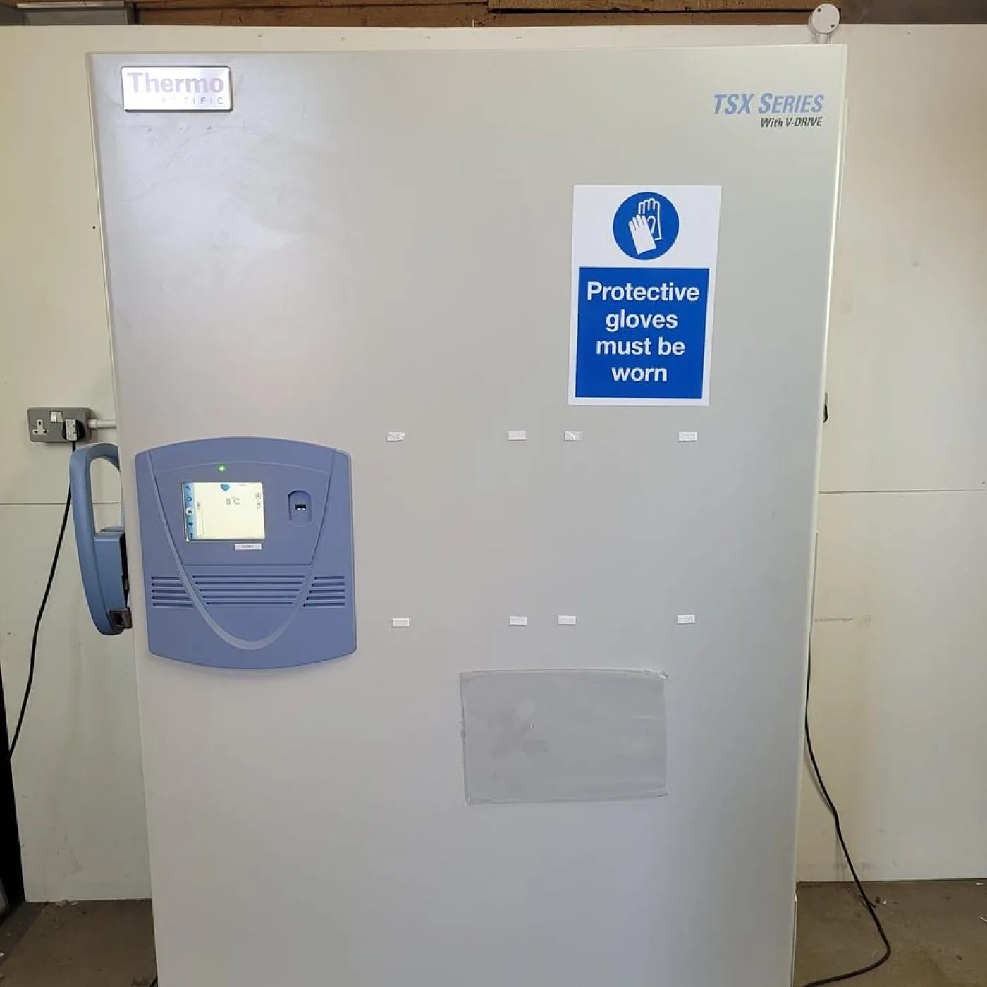 Thermo Scientific 600V TSX Series Ultra Low Temperatire Freezer - 1