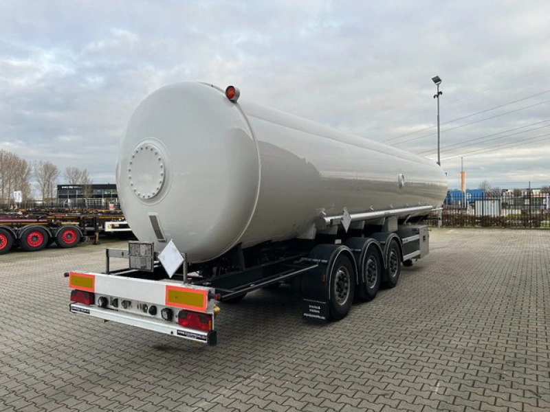 LPG GAS TANKTRAILER / 50.100L / P28BH / Propane / Butan / ADR / DP: 02/31
