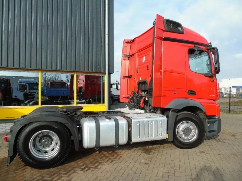 Mercedes-Benz Actros 1933 + SPOILER