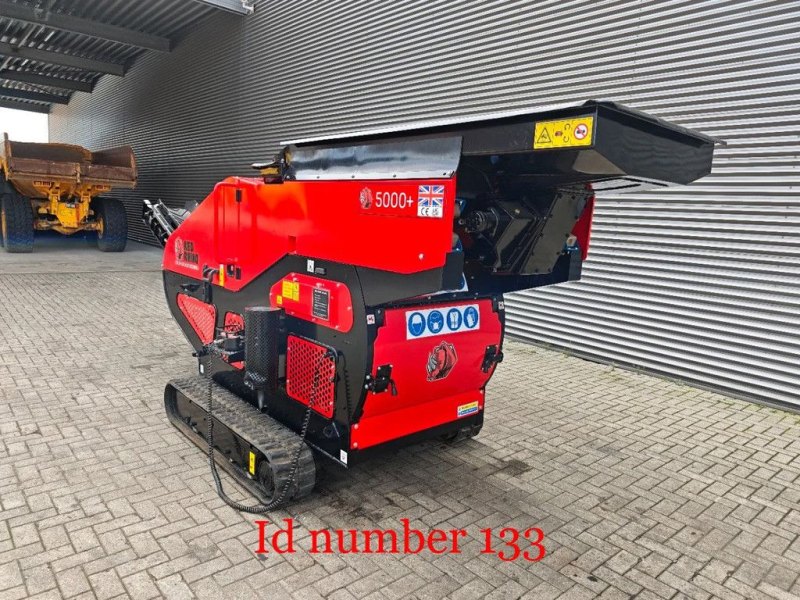 Red Rhino 5000 Plus